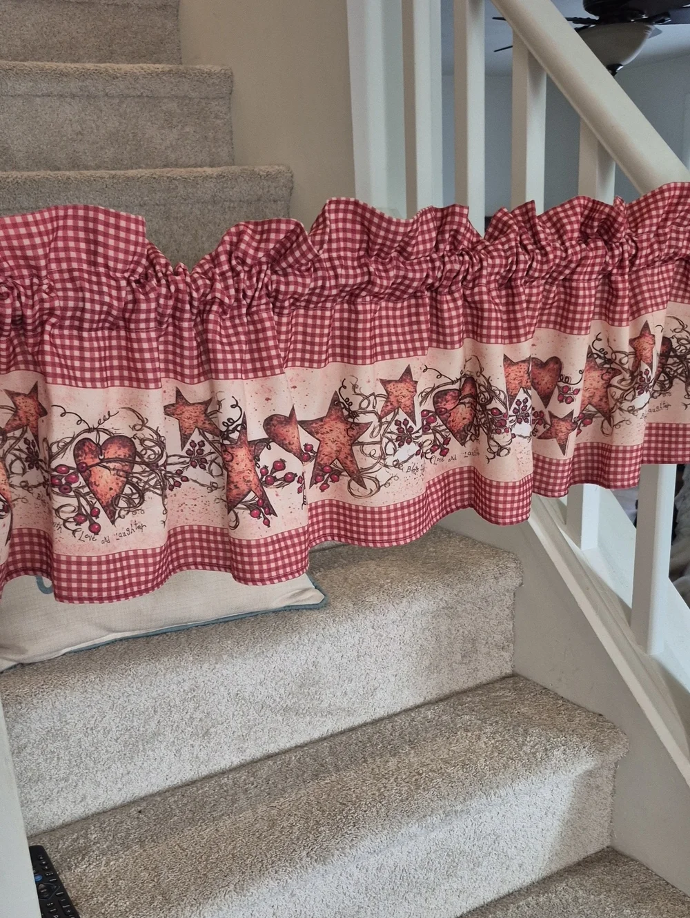 Red Gingham Heart & Star Valance 72x14